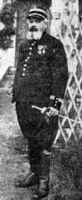 Papus en uniforme